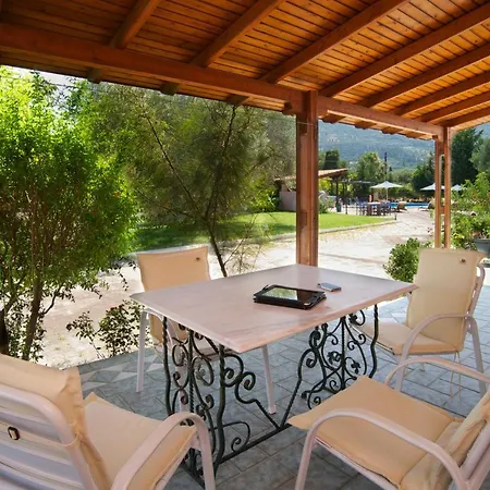 Emily Sami (Kefalonia)