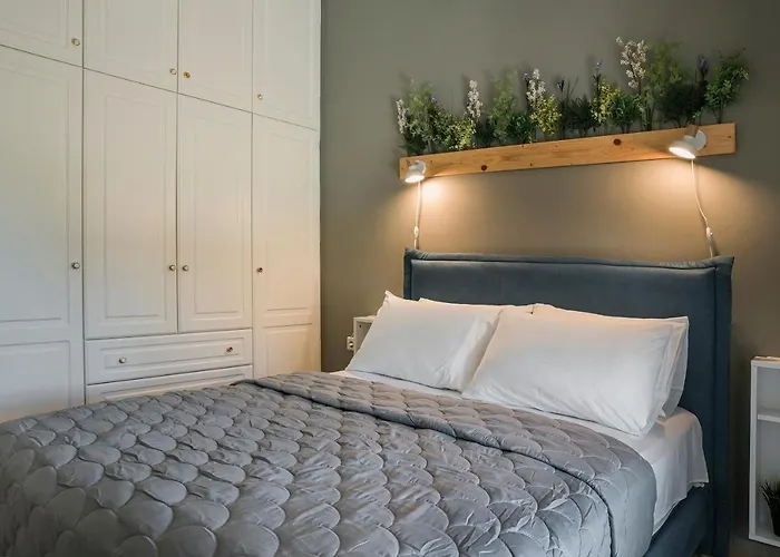 Holiday home Emily *